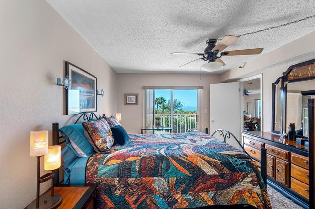 7430 SUNSHINE SKYWAY LANE S 406, St Petersburg, FL 33711