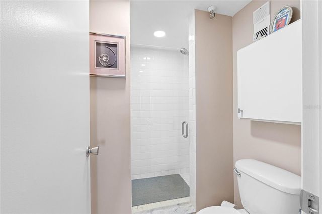 7430 SUNSHINE SKYWAY LANE S 406, St Petersburg, FL 33711