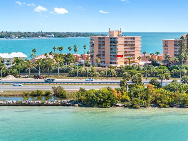 7430 SUNSHINE SKYWAY LANE S 406, St Petersburg, FL 33711