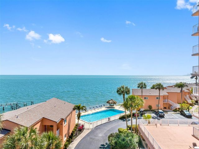 7430 SUNSHINE SKYWAY LANE S 406, St Petersburg, FL 33711