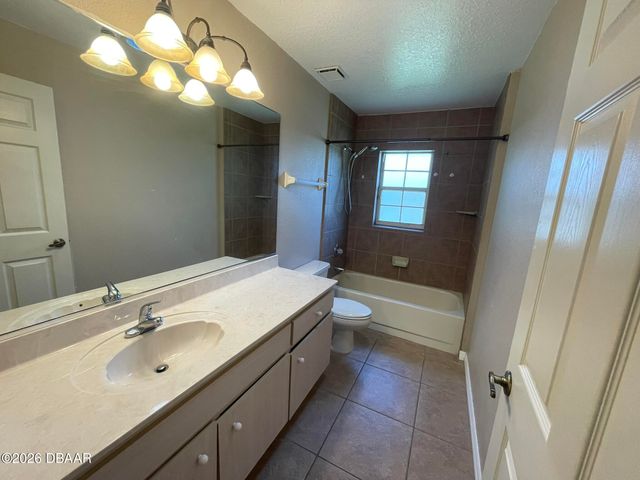 4568 Woodcove Drive, Port Orange, FL 32127