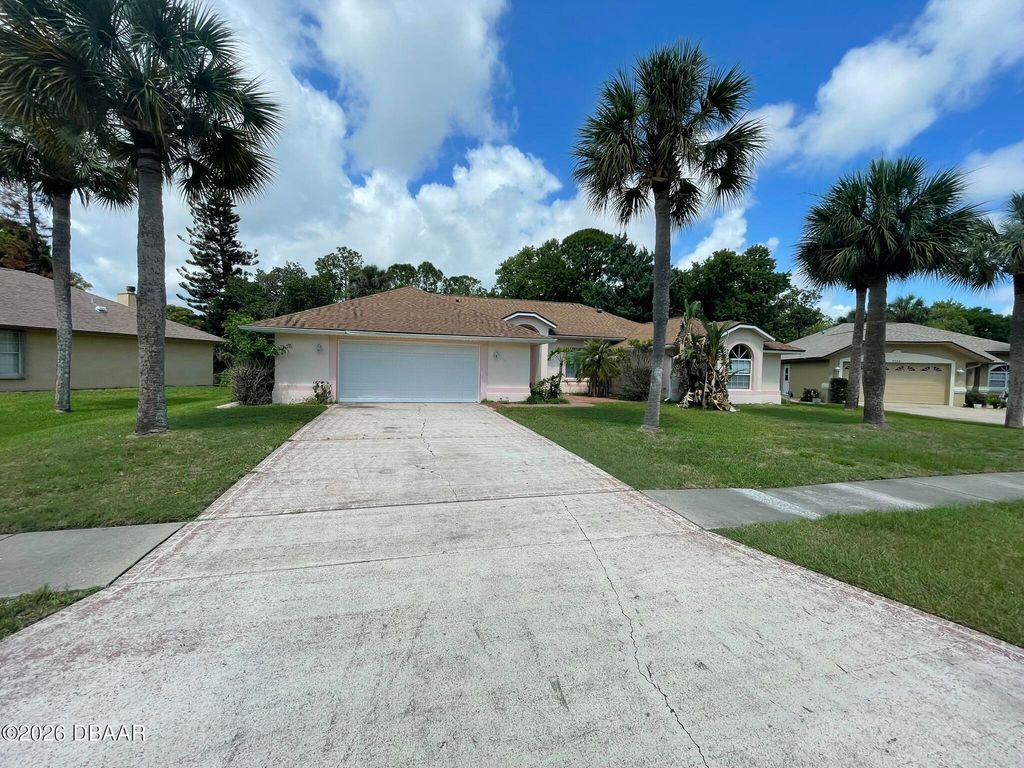 4568 Woodcove Drive, Port Orange, FL 32127
