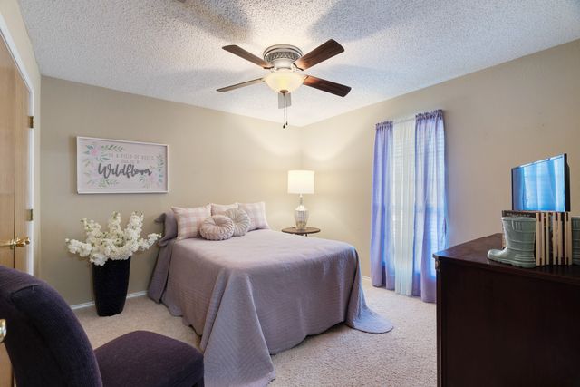 925 Medalist Street, Paris, TX 75460