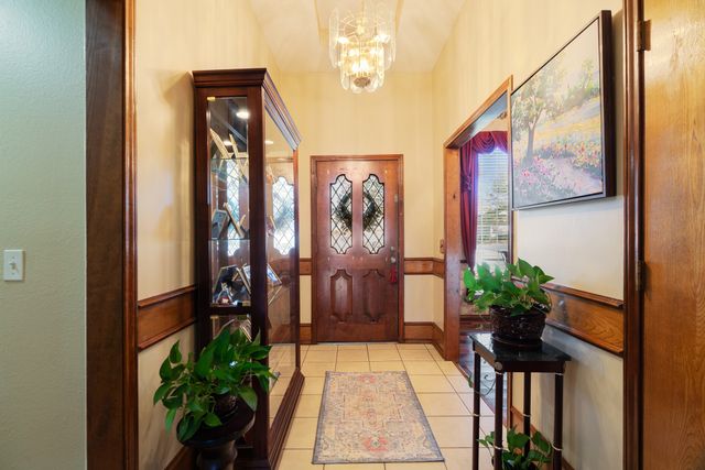 925 Medalist Street, Paris, TX 75460