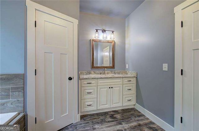 908 Emerald Court, Woodstock, GA 30189