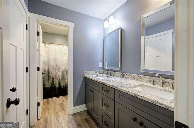 908 Emerald Court, Woodstock, GA 30189