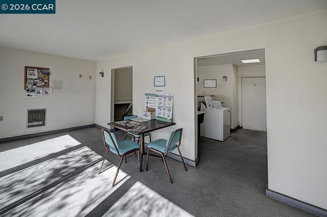 2001 Oakmont Way 6, Walnut Creek, CA 94595