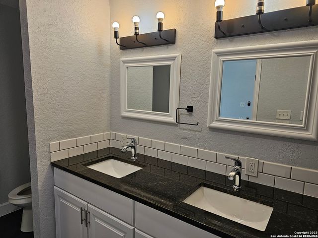 2236 Burnet, San Antonio, TX 78202