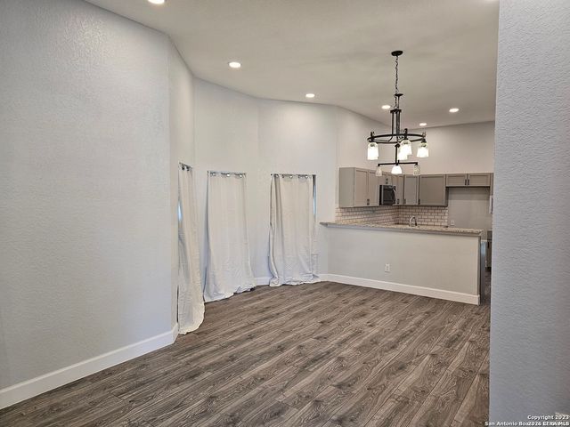 2236 Burnet, San Antonio, TX 78202