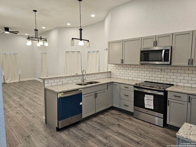 2236 Burnet, San Antonio, TX 78202