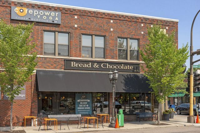 258 Hamline Avenue S, Saint Paul, MN 55105