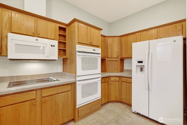 584 Canyon Drive, East Wenatchee, WA 98802