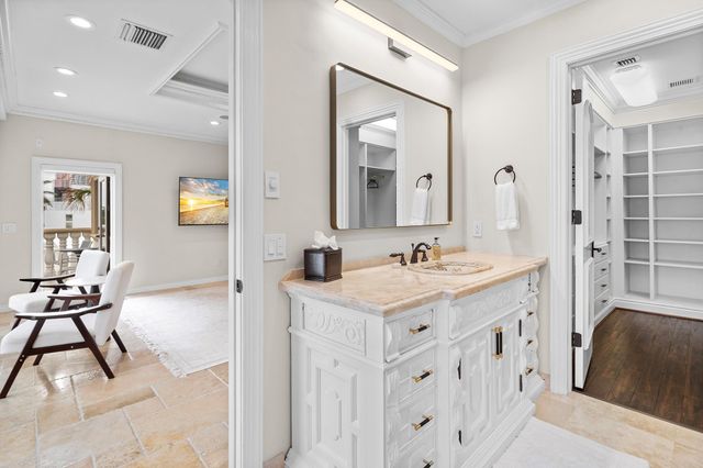 2760 N Atlantic Blvd, Fort Lauderdale, FL 33308