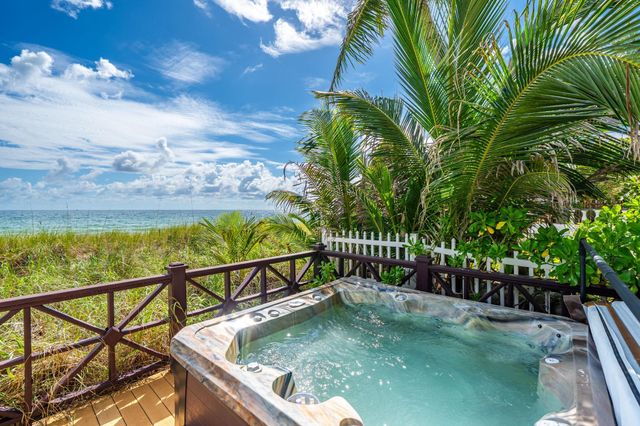 2760 N Atlantic Blvd, Fort Lauderdale, FL 33308