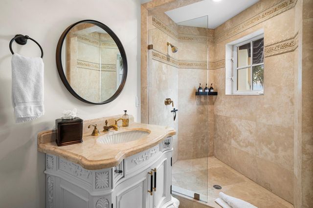 2760 N Atlantic Blvd, Fort Lauderdale, FL 33308