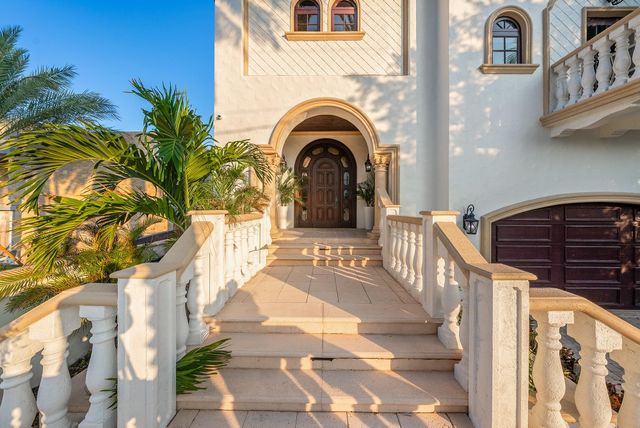 2760 N Atlantic Blvd, Fort Lauderdale, FL 33308