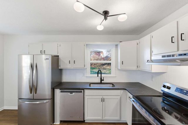 401 Hedgewood Drive, Lexington, KY 40509