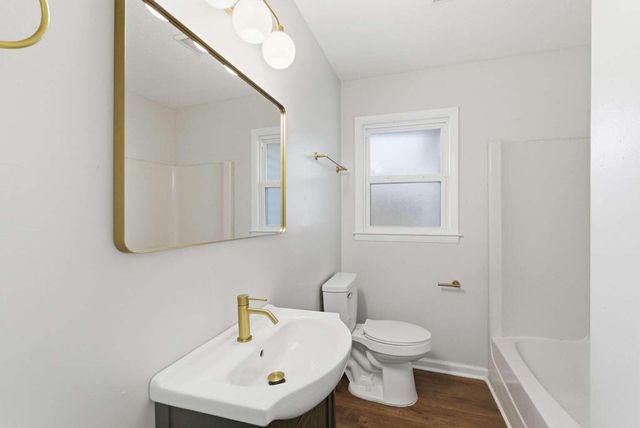 401 Hedgewood Drive, Lexington, KY 40509