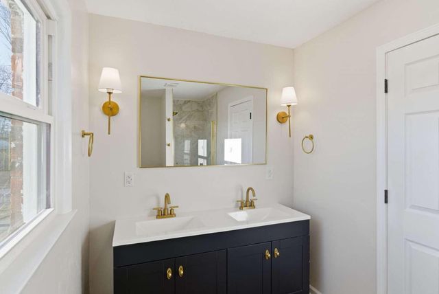 401 Hedgewood Drive, Lexington, KY 40509