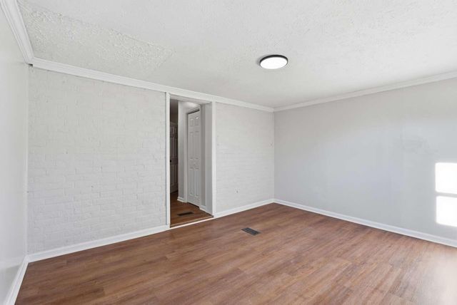 401 Hedgewood Drive, Lexington, KY 40509