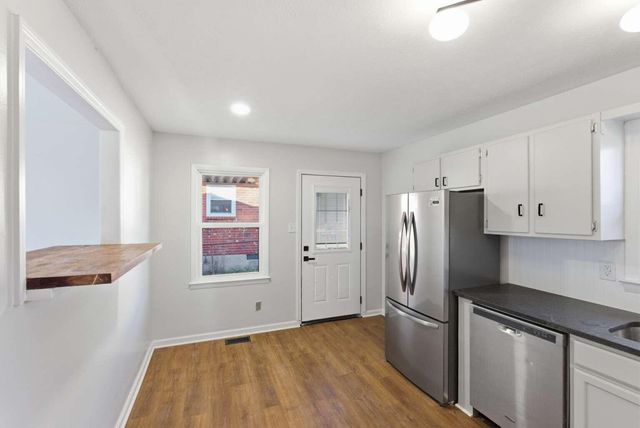 401 Hedgewood Drive, Lexington, KY 40509