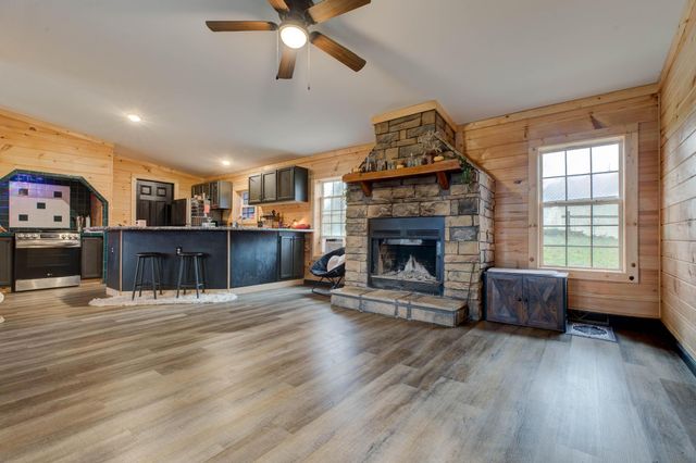 740 N Main Street, Stanton, KY 40380