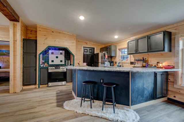 740 N Main Street, Stanton, KY 40380