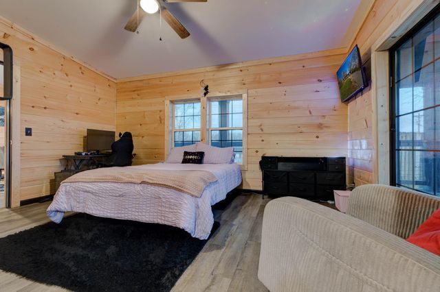 740 N Main Street, Stanton, KY 40380