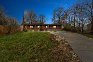 740 N Main Street, Stanton, KY 40380