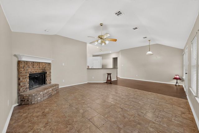 101 Wandering Drive, Forney, TX 75126