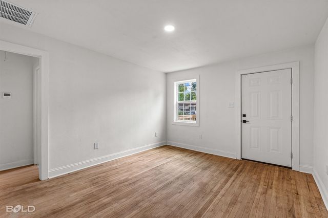 213 kelly, Bossier City, LA 71111