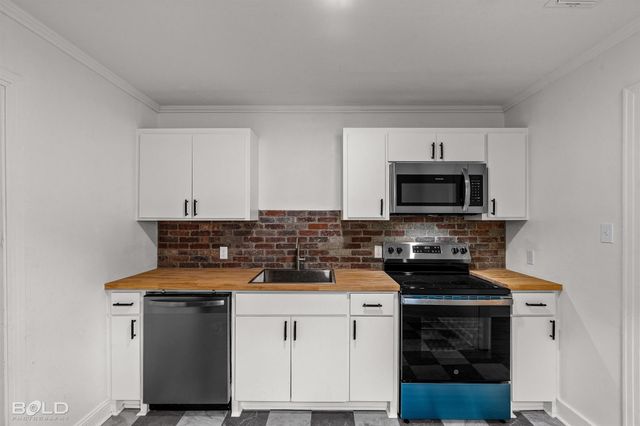 213 kelly, Bossier City, LA 71111