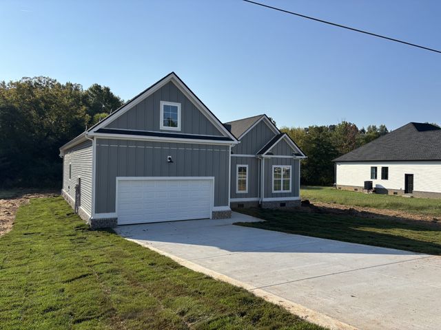 1031 Northside Dr, Dickson, TN 37055