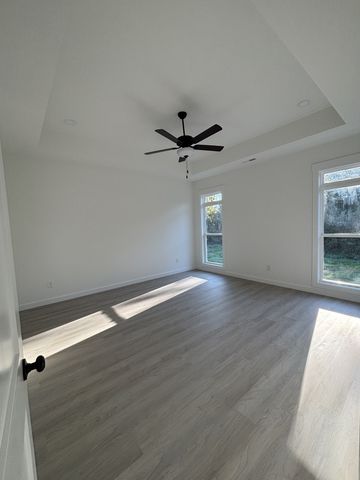 1031 Northside Dr, Dickson, TN 37055