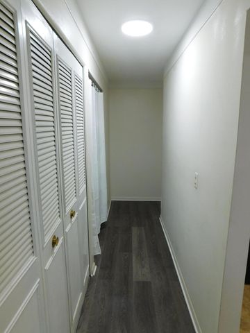 448 Fox Hills Drive S 3, Bloomfield Hills, MI 48304