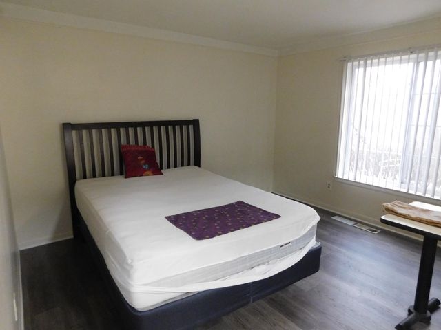 448 Fox Hills Drive S 3, Bloomfield Hills, MI 48304