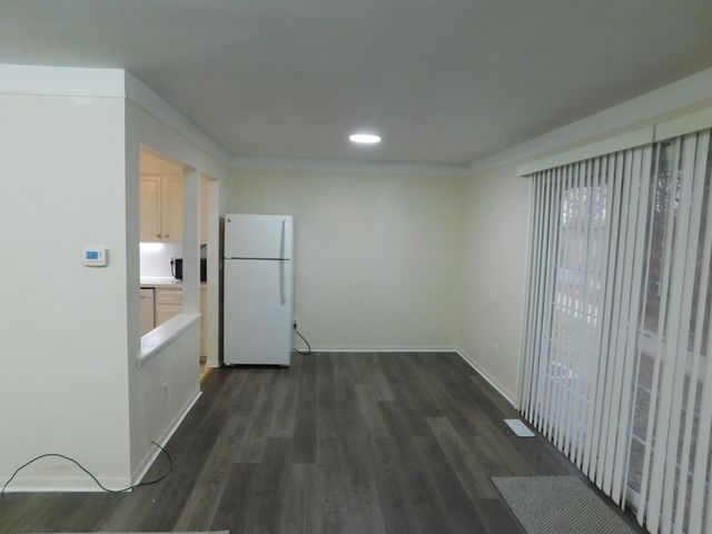 448 Fox Hills Drive S 3, Bloomfield Hills, MI 48304