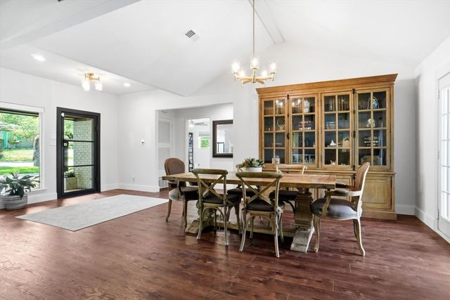 4213 Winding Way, Benbrook, TX 76126