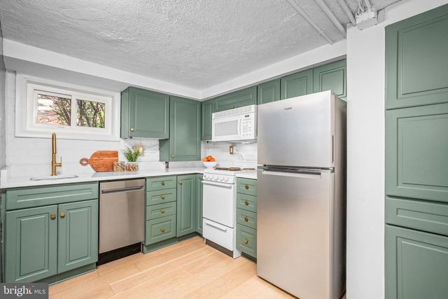 3803 LEGATION ST NW, Washington, DC 20015
