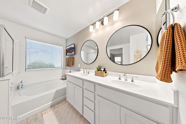 8351 E Impala Avenue, Mesa, AZ 85209