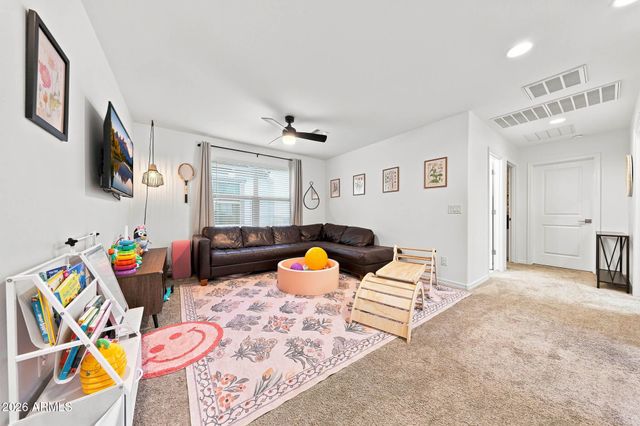 8351 E Impala Avenue, Mesa, AZ 85209