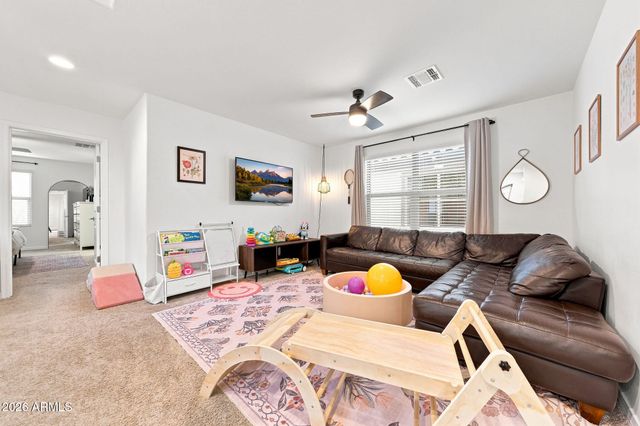 8351 E Impala Avenue, Mesa, AZ 85209