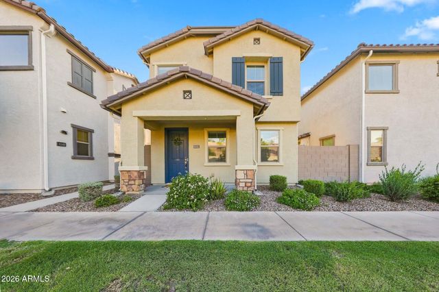 8351 E Impala Avenue, Mesa, AZ 85209