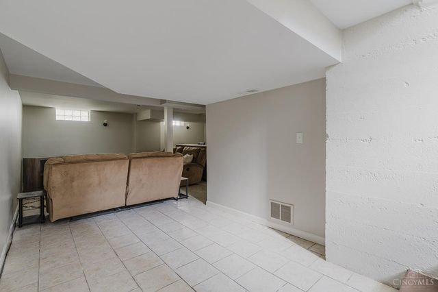 153 Carmen Avenue, Hamilton, OH 45013