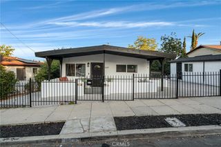 1048 Dexter Street, Los Angeles, CA 90042