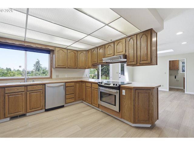 9928 Nw 307TH Ave, North Plains, OR 97133