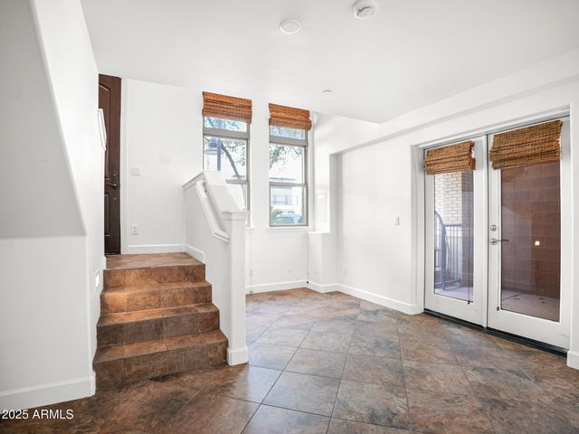 606 S WILSON Street, Tempe, AZ 85281