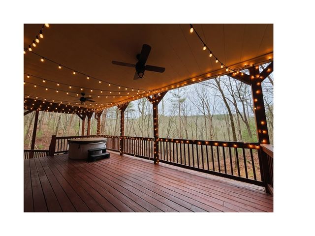 85 Hunter Drive, Talking Rock, GA 30175