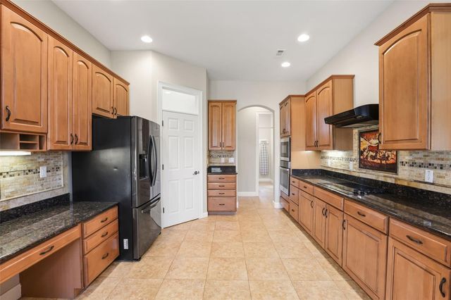 5554 PALM LAKE CIRCLE, Orlando, FL 32819