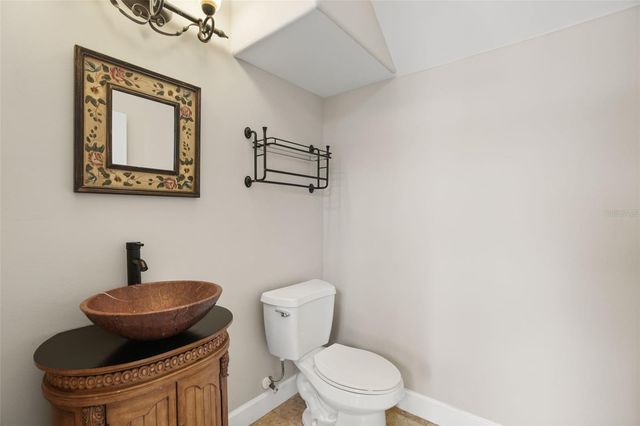 5554 PALM LAKE CIRCLE, Orlando, FL 32819